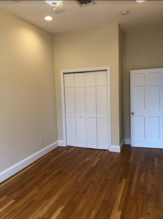 39 Chestnut St unit St, Stoneham, MA 02180 - photo 6