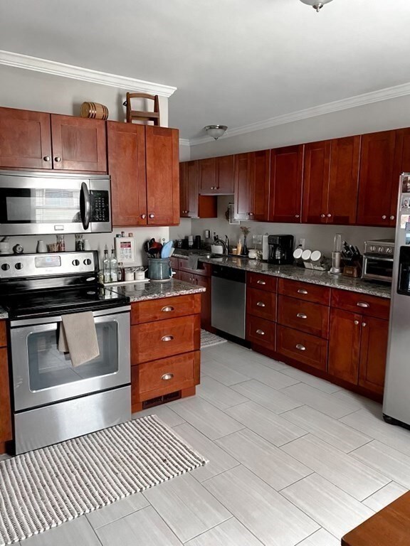 43 Maple Ave, Swampscott, MA 01907 - photo 5