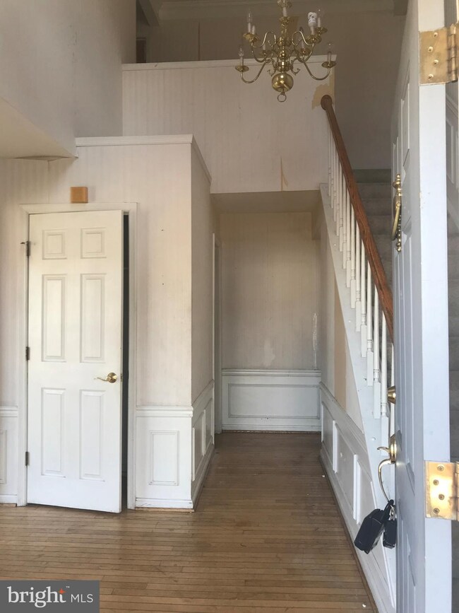 2836 Cleeve Hill Ct, Woodbridge, VA 22191 - photo 2