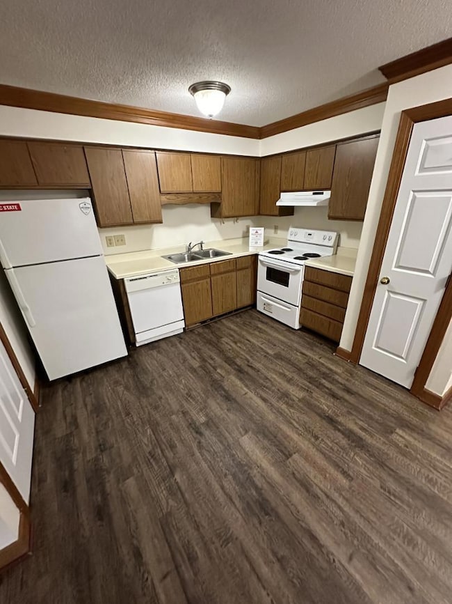 3502 Ivy Commons Dr unit 102, Raleigh, NC 27606 - photo 4