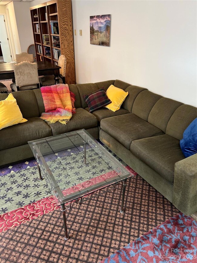 45 Pentland Hills Dr, Asheville, NC 28806 - photo 3