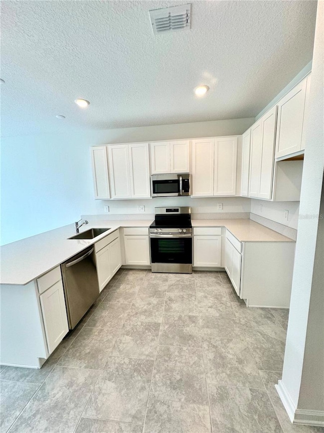 3106 Laurent Loop, Davenport, FL 33837 - photo 4