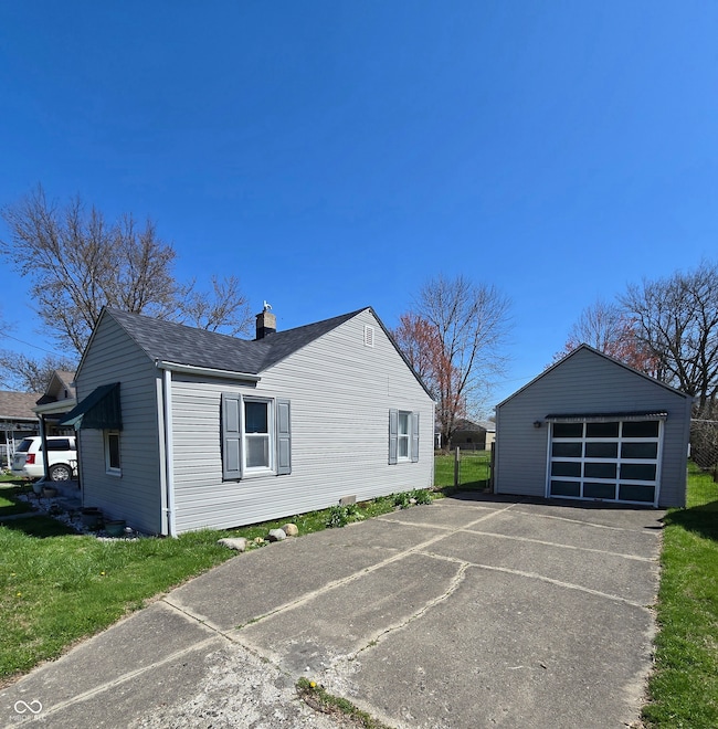 2018 Poplar St, Anderson, IN 46012 - photo 3