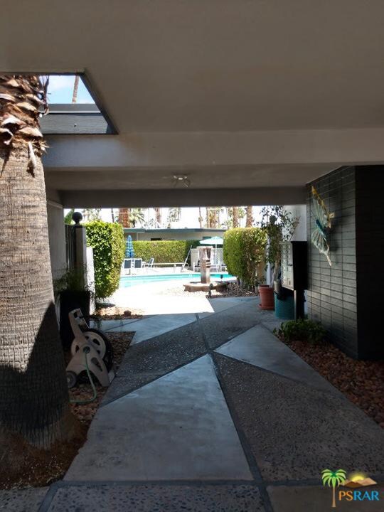 2080 S Camino Real unit 7, Palm Springs, CA 92264 - photo 4