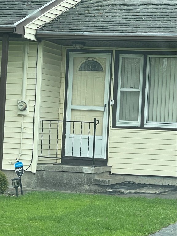 Side Door Entrances into Gathering Room