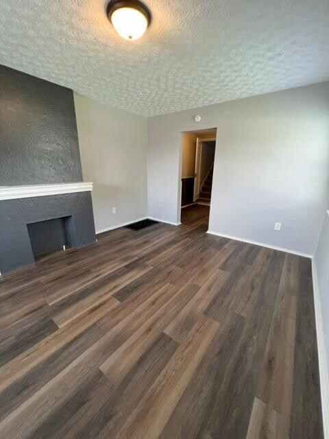 814 E Mithoff St, Columbus, OH 43206 - photo 2