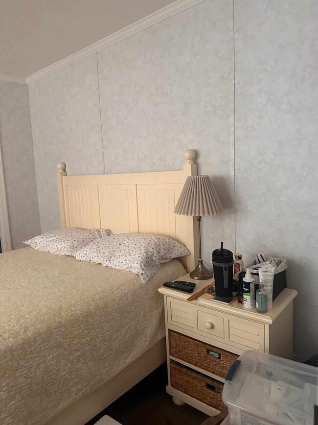 65 Leavitt Rd unit 10, Pittsfield, NH 03263 - photo 6