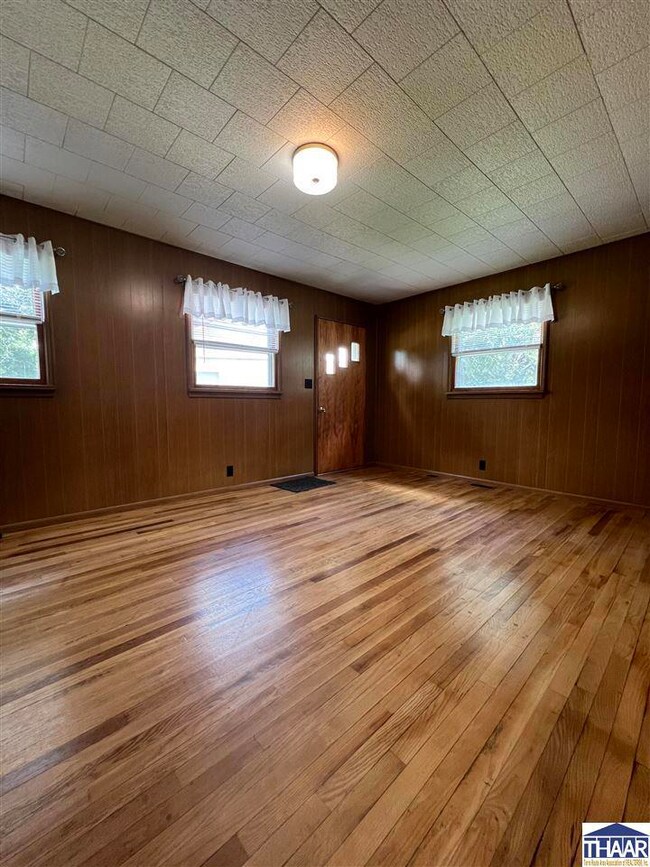 3877 S Merom Station Rd, Merom, IN 47861 - photo 4