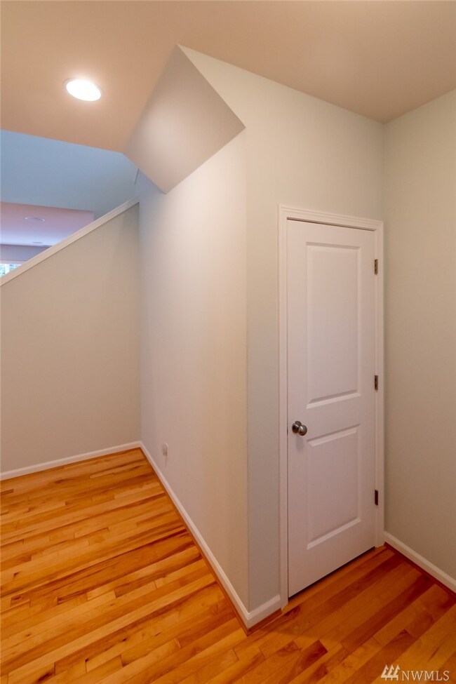 1854 Ridgeview Loop SW, Tumwater, WA 98512 - photo 3