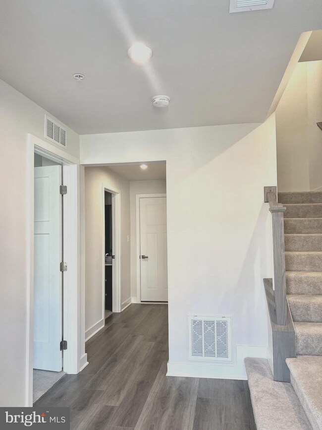 133 Green Branch Rd, Laurel, MD 20708 - photo 3