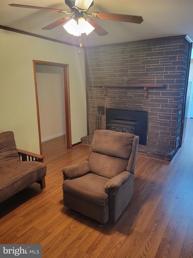 27 N Lakeshore Dr, Millville, NJ 08332 - photo 6