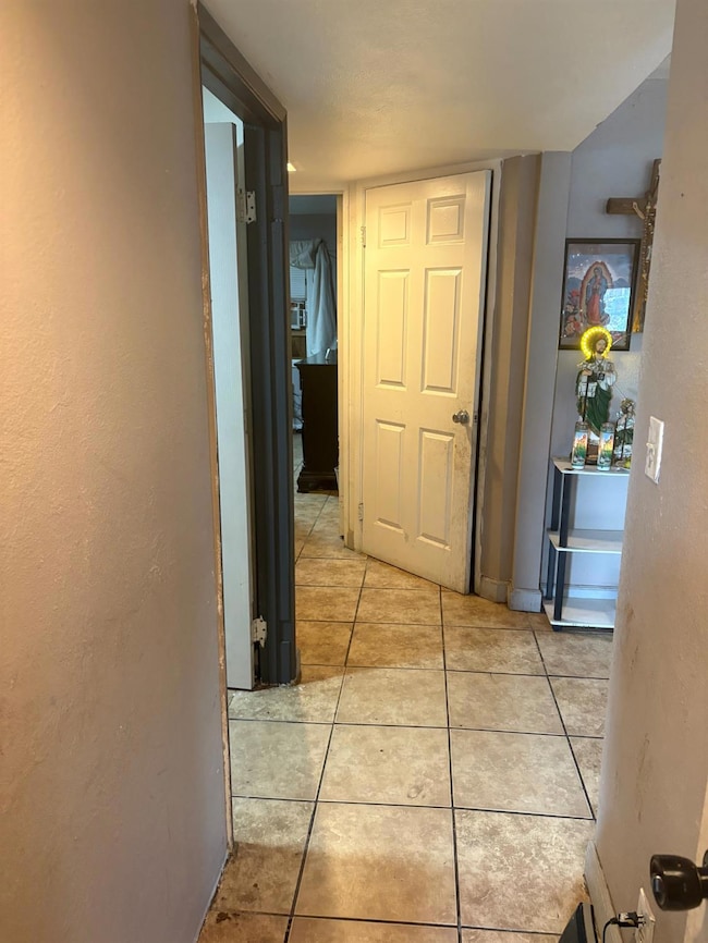 225 El Paso Ave, Modesto, CA 95351 - photo 3