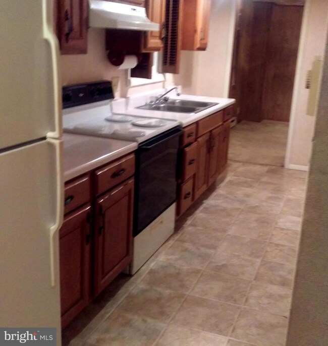 16 W Wilson Blvd, Hagerstown, MD 21740 - photo 5