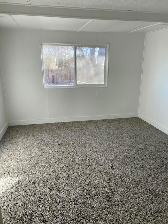 east bedroom