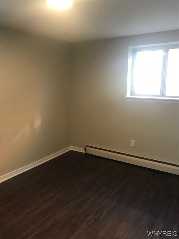 176 Mead St, North Tonawanda, NY 14120 - photo 5