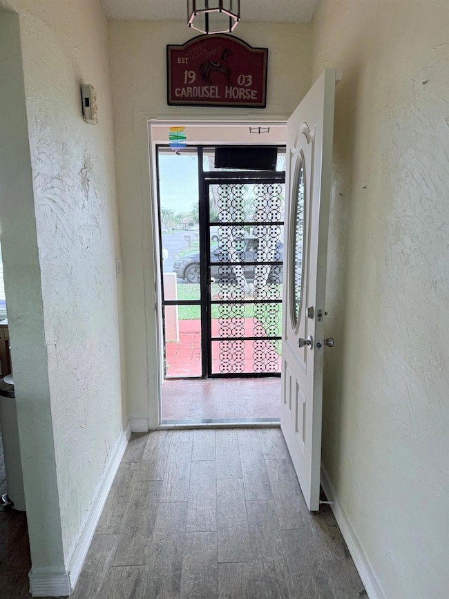 15548 Bottlebrush Cir, Delray Beach, FL 33484 - photo 2