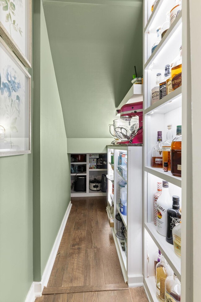 18-web-or-mls-Interior-1