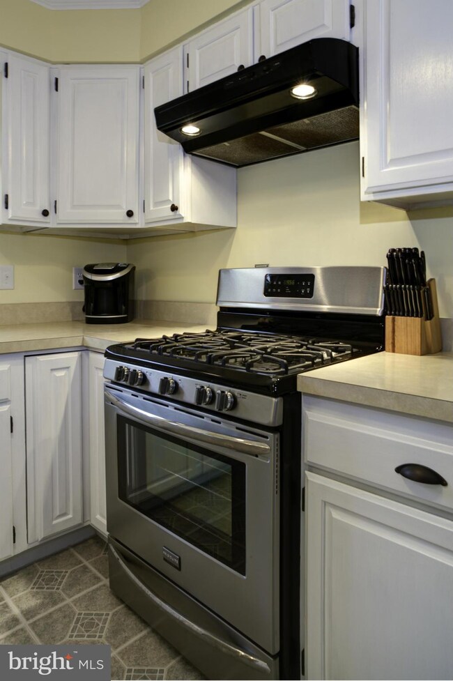 15538 Vint Hill Rd, Gainesville, VA 20155 - photo 5