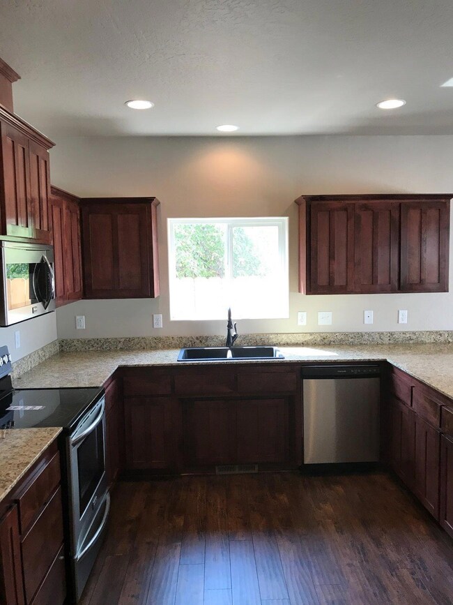 7556 Christie Way, White City, OR 97503 - photo 7