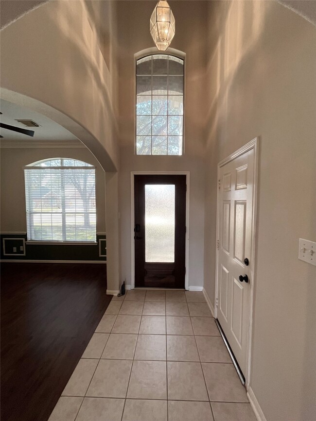 16523 Innisbrook Dr, Houston, TX 77095 - photo 2