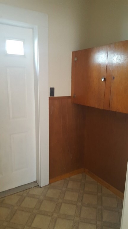 11 Shedd St, Lowell, MA 01850 - photo 4