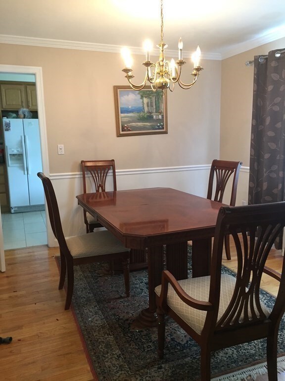 58 Chandler Place, Newton Upper Falls, MA 02464 - photo 3