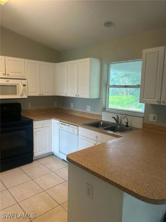 1138 Nimitz Blvd, Lehigh Acres, FL 33974 - photo 3