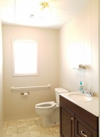 1418 Avenue H, Bay City, TX 77414 - photo 5