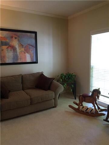 Living Room/Office