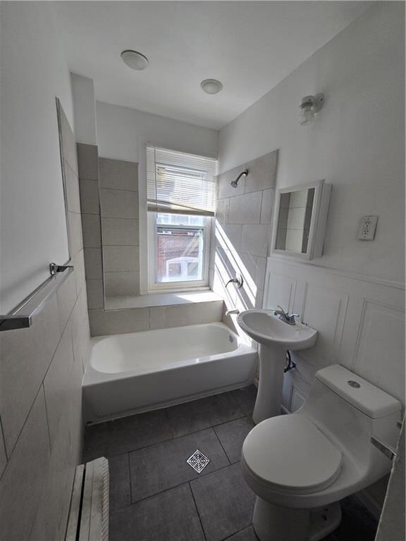 628 Oak St, Allentown, PA 18102 - photo 5