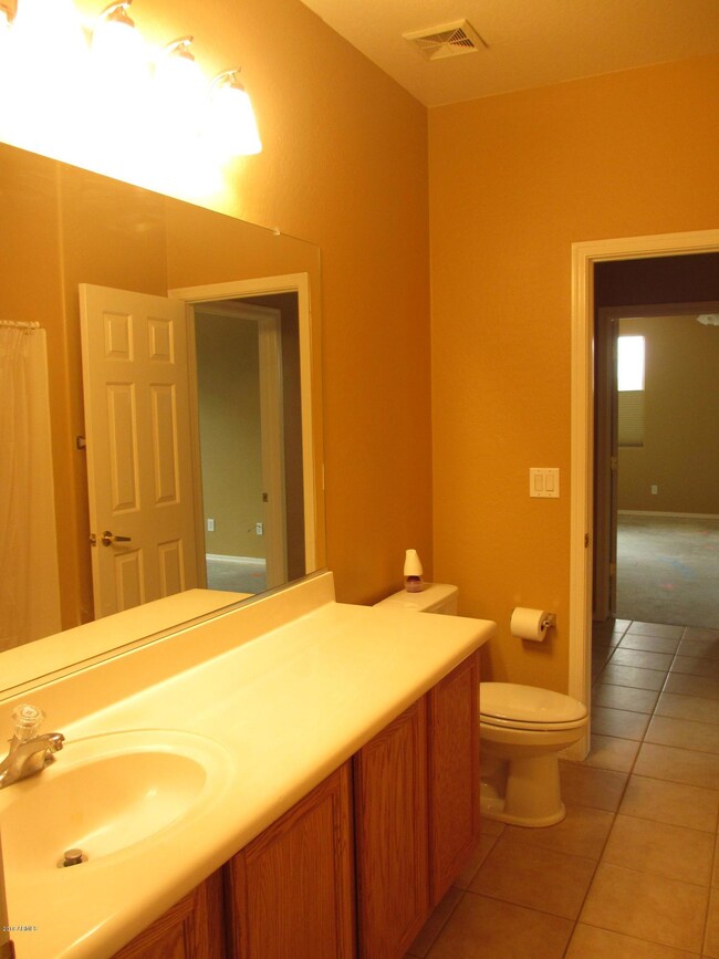 2622 W Patagonia Way, Phoenix, AZ 85086 - photo 5