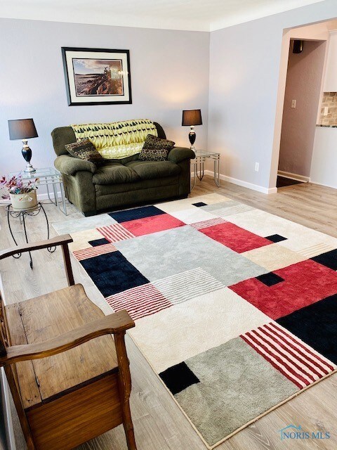 5541 E Rowland Rd, Toledo, OH 43613 - photo 4