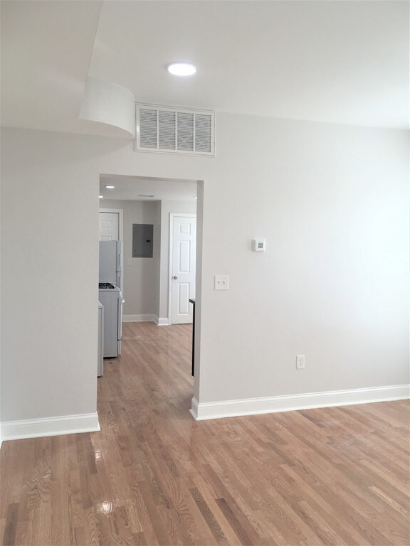 236 Main St unit 3R, Malden, MA 02148 - photo 4