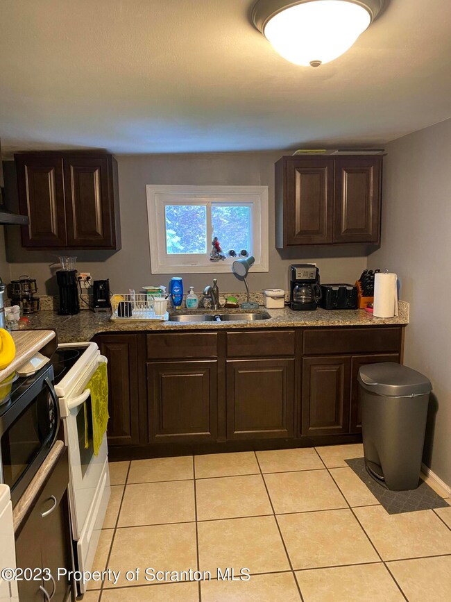 631 633 Hemlock St, Scranton, PA 18505 - photo 6