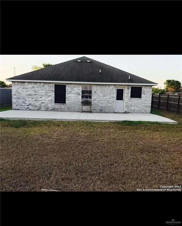 213 Vanilla, Alamo, TX 78516 - photo 2