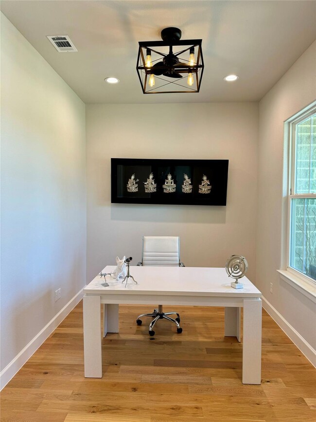 4020 Pinnacle Ridge, Granbury, TX 76049 - photo 4