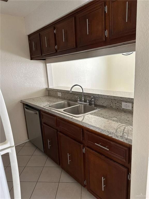 1721 W 4th St, Weslaco, TX 78596 - photo 5