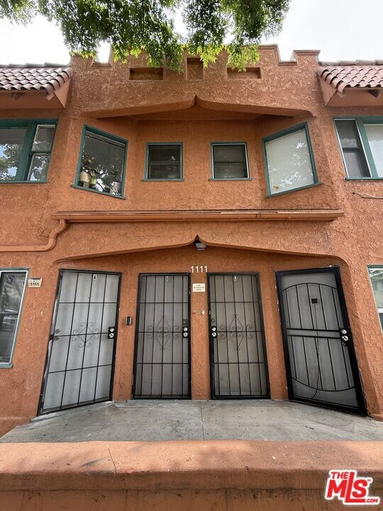 Upstairs Unit C