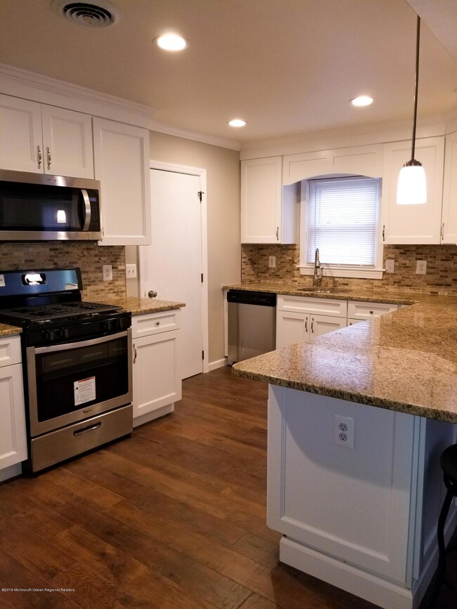 2 Riverton Rd, Toms River, NJ 08757 - photo 6