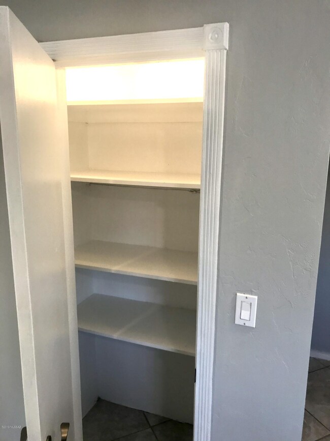 Kitchen Pantry