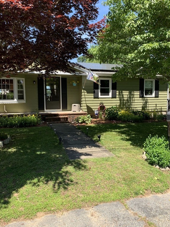 91 Porter St, Acushnet, MA 02743 - photo 2