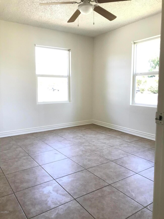 702 E 2nd St, Mesa, AZ 85203 - photo 7