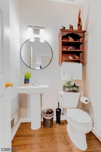 176 Winchester Ct, Clifton, NJ 07013 - photo 7