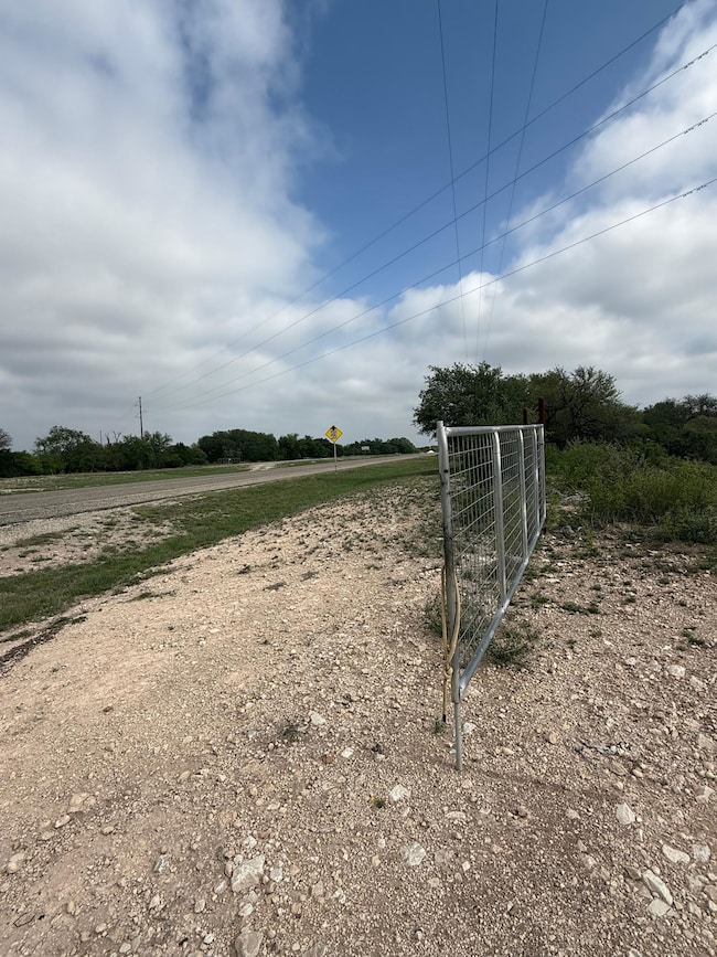 1335 S Texas Hwy 55, Camp Wood, TX 78833 - photo 4