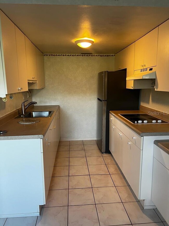 1048 Plantation Dr unit E9, Kissimmee, FL 34741 - photo 5