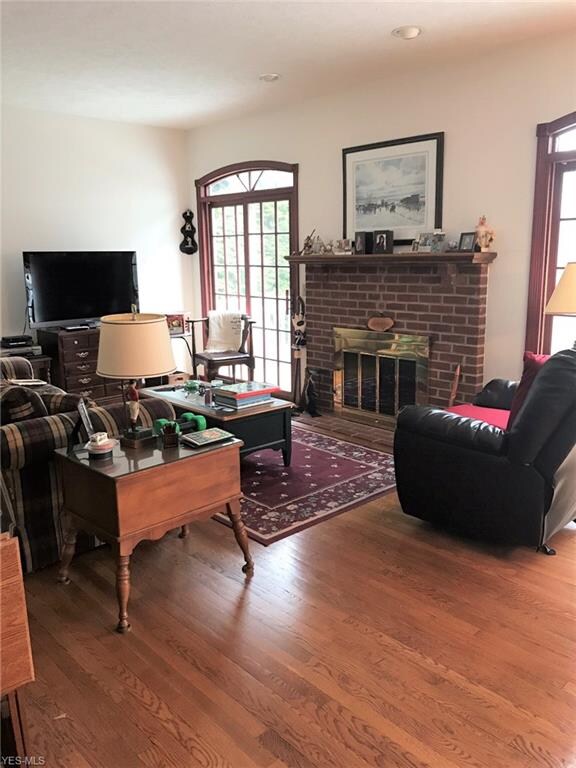 375 Eldridge Rd, Aurora, OH 44202 - photo 3