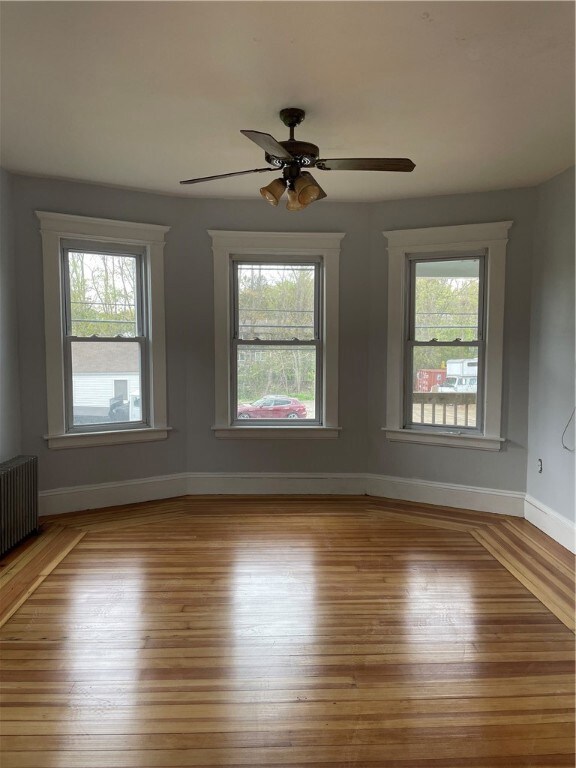 1094 Toll Gate Rd unit 2, Warwick, RI 02886 - photo 3