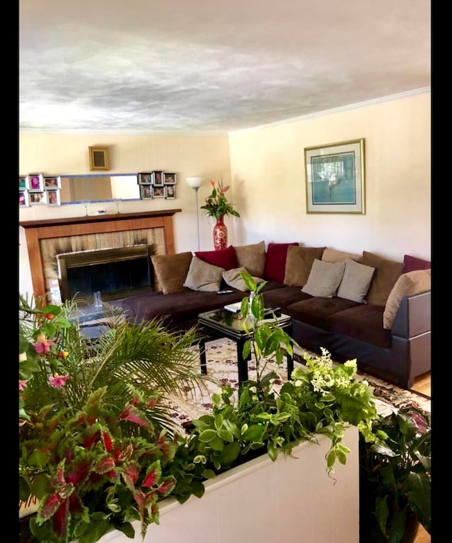 45 Hampshire Ave, Hyannis, MA 02601 - photo 3