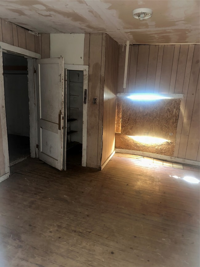 1015 S Pecos St, Coleman, TX 76834 - photo 4