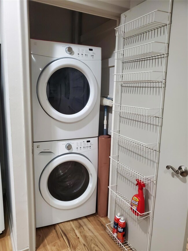 7422 Walling Ln, Dallas, TX 75231 - photo 6